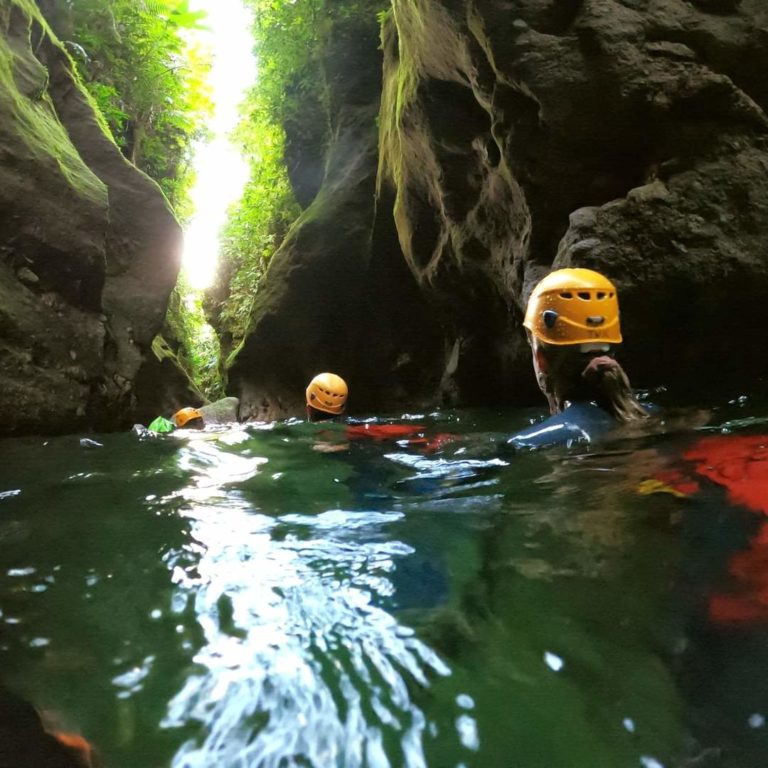 1-canyoning-dominica