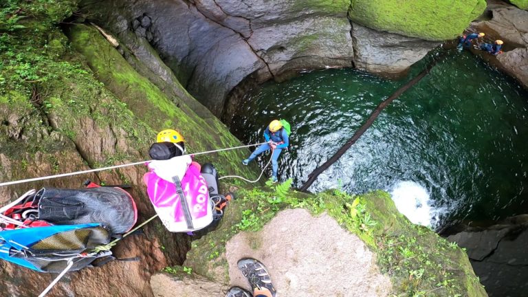 9-canyoning-dominica